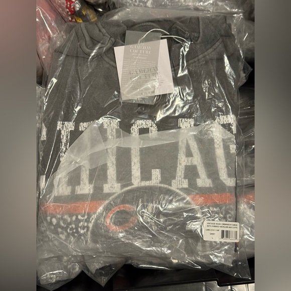 NEW - Gameday Couture Chicago Bears oversized sweatshirt - Picture 6 of 6